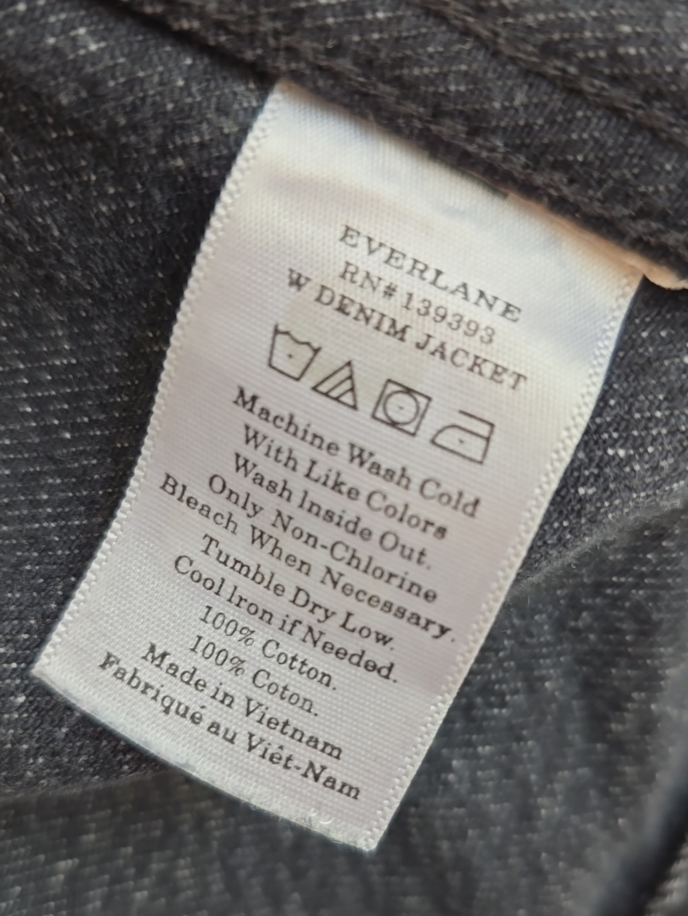 Everlane | Washed Black Denim Jacket - Picture 7 of 7